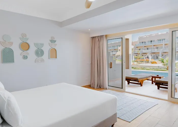 Diamond Beach By Pearl Resort