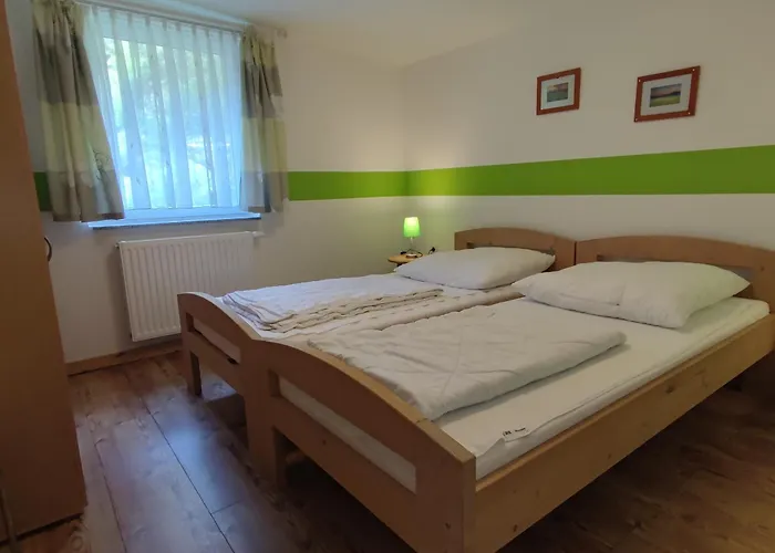 Campingplatz&Bungalowdorf am Waldbad