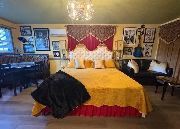 Historic Ziegler Inn And Suites With Whimsical Themed Rooms