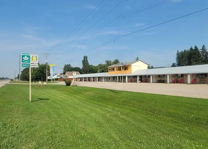 Neepawa Motel