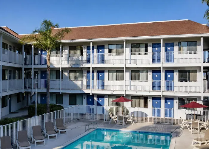 Vagabond Inn Carpinteria North - Santa Barbara