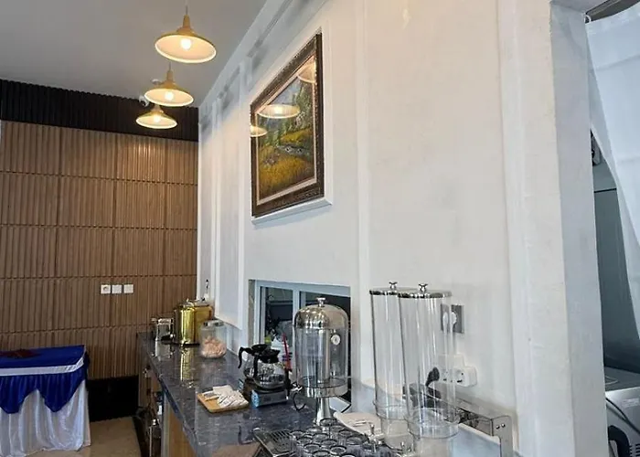 Blessing Hotel Pandan