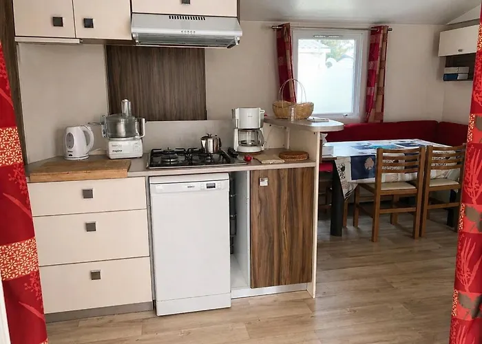 Mobil-Home Climatise 6 Pers Avec Terrasse Couverte
