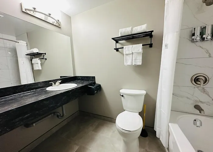 Sunset Inn & Suites