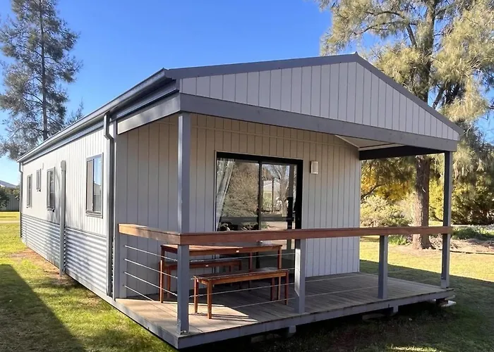 Griffith Caravan Village
