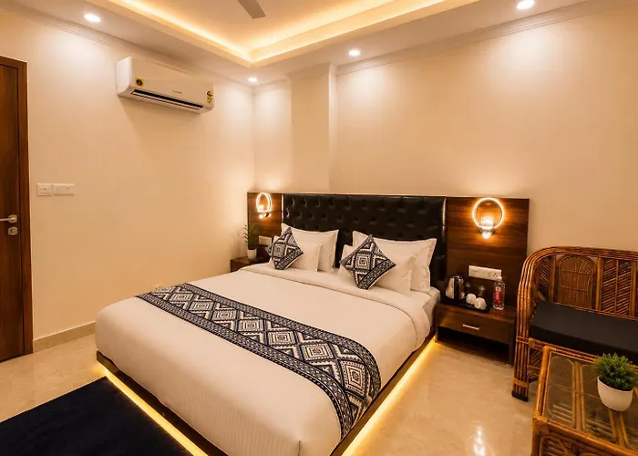 Sitara Premium Gangotri Palace, 1Km Distance From New Glass Bridge - Tapovan #Privateparking