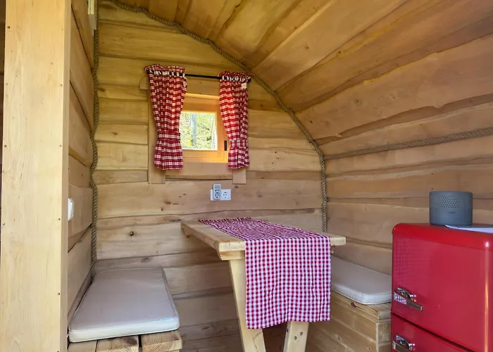 Eifelhuette Auf Dem Campingpark