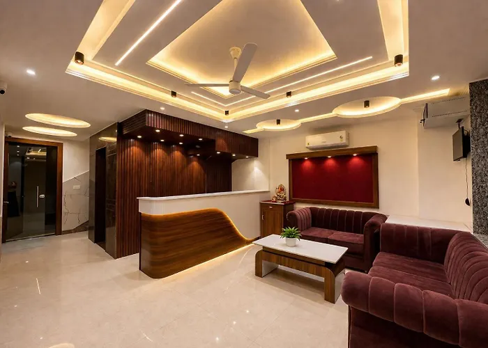 Sitara Premium Gangotri Palace, 1Km Distance From New Glass Bridge - Tapovan #Privateparking