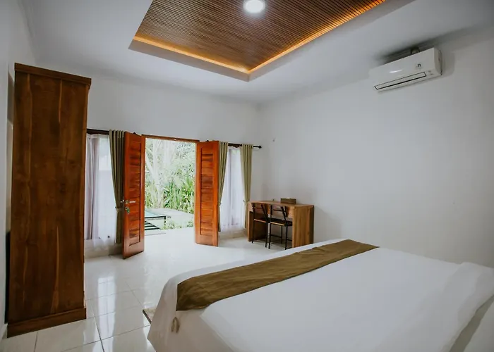 Nuansa Garden Cottages & Dormitories
