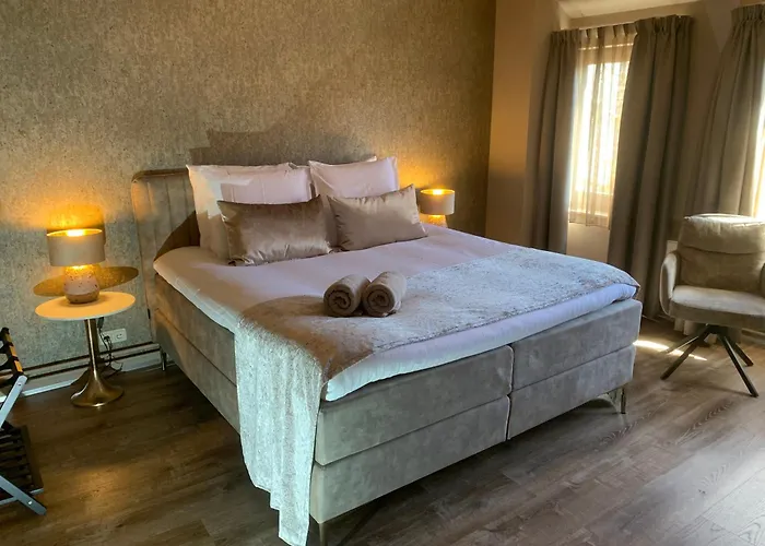 De La Frontiere Bed & Borrelbistro