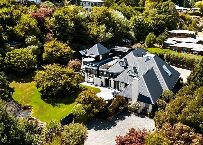Mishika Retreat And Lodge