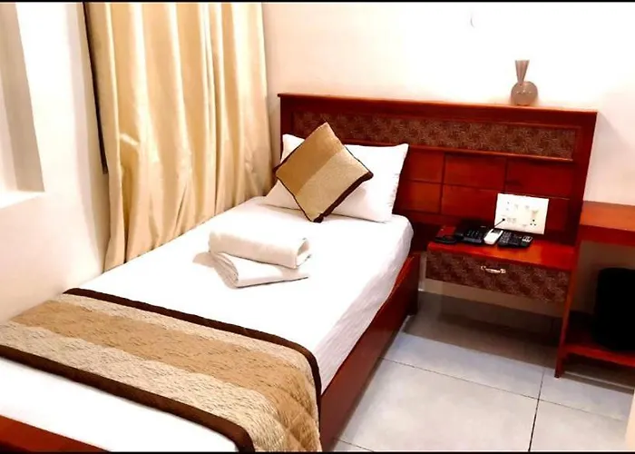Royal Residency Ac