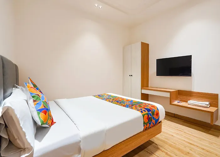 Fabhotel A Square - 400M From Bhimavaram Junction