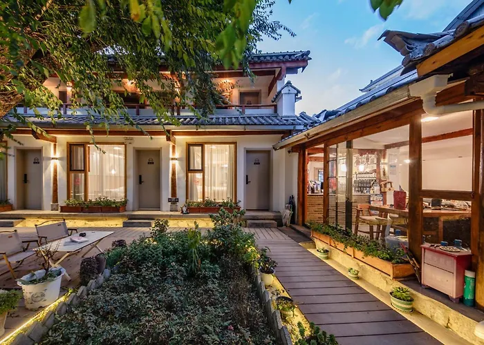 Shangri-La Guilu Homestay
