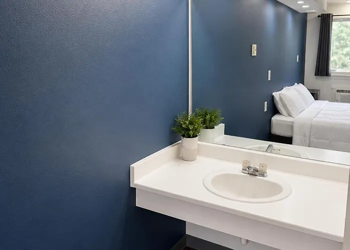 Fort Lewis Extended Stay Motel - South Tacoma - Jblm