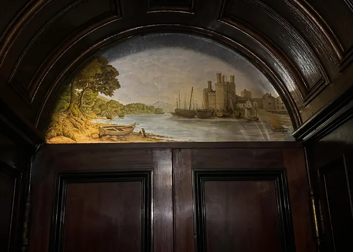 Plas Glynllifon Mansion