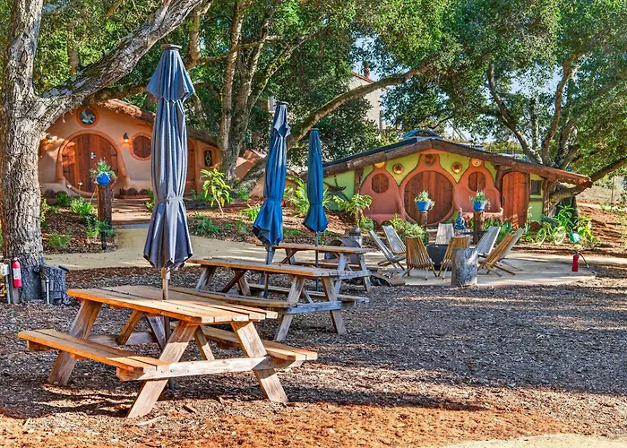 Hobbit Hideout