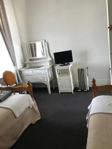 Lords Hotel