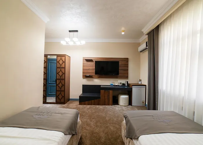 Istanbul Palace Hotel