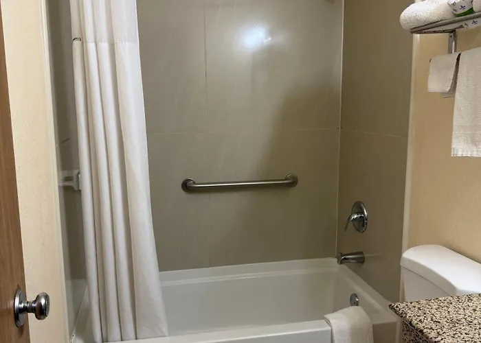Lavale Inn Cumberland Area