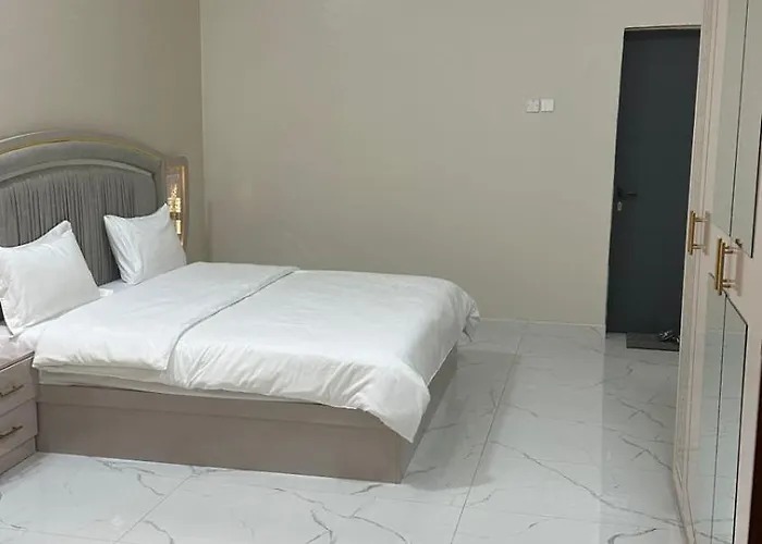 Reef Sinaw Apartments
