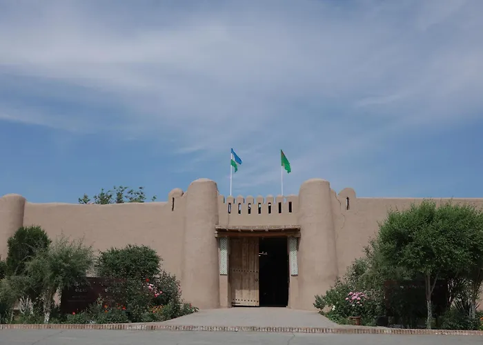 Turkman'S Palace
