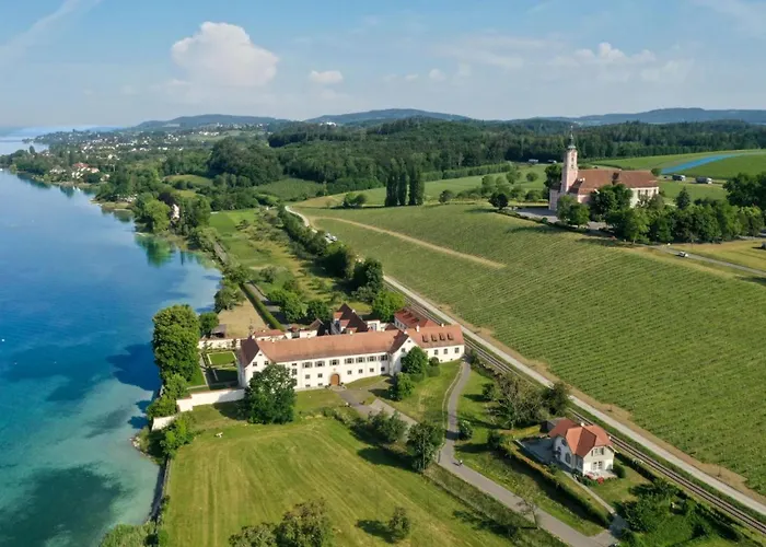 Bodensee-Schloss Maurach