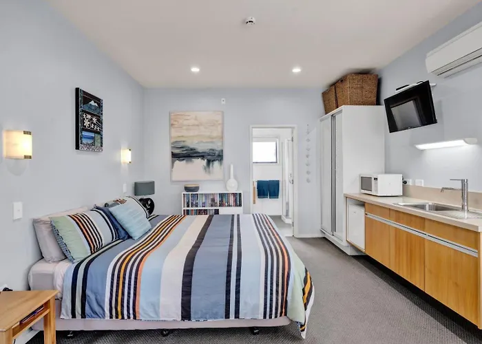 Headlands Hotel