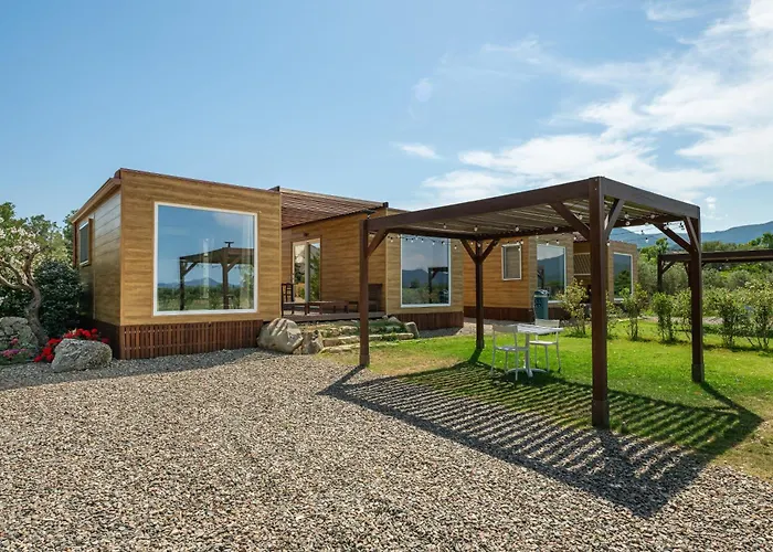 Macondo Agriliving Tiny Houses