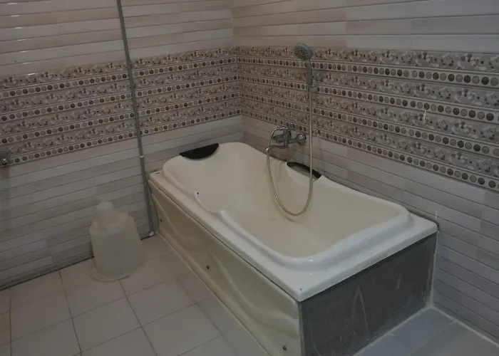 Hotel Surya Teja Priime