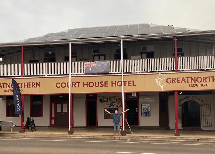 Courty Hotel, Charters Towers