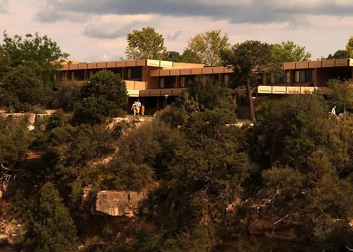 Thunderbird Lodge - Inside The Park