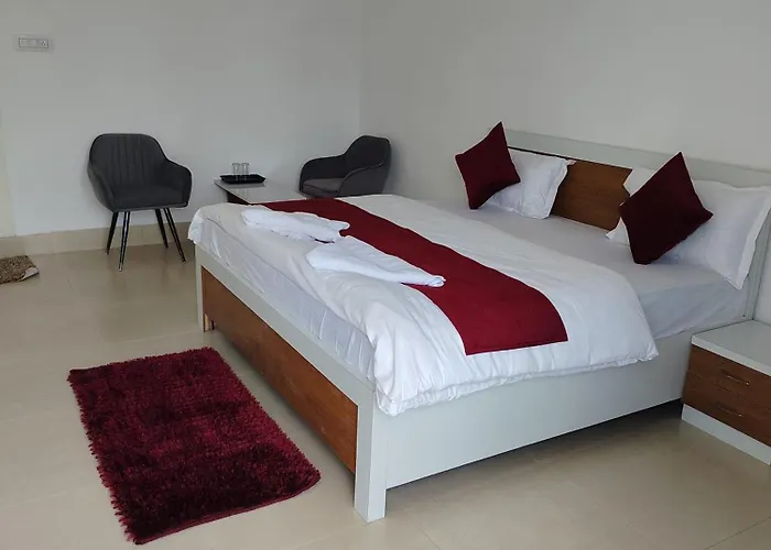 Vybent Hotel Kainchi Dham