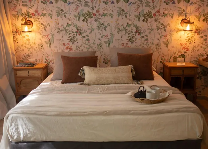 Atelier Petit Hotel