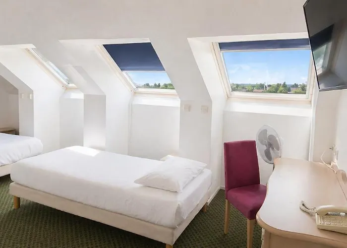Hotel Ikar Blois Sud