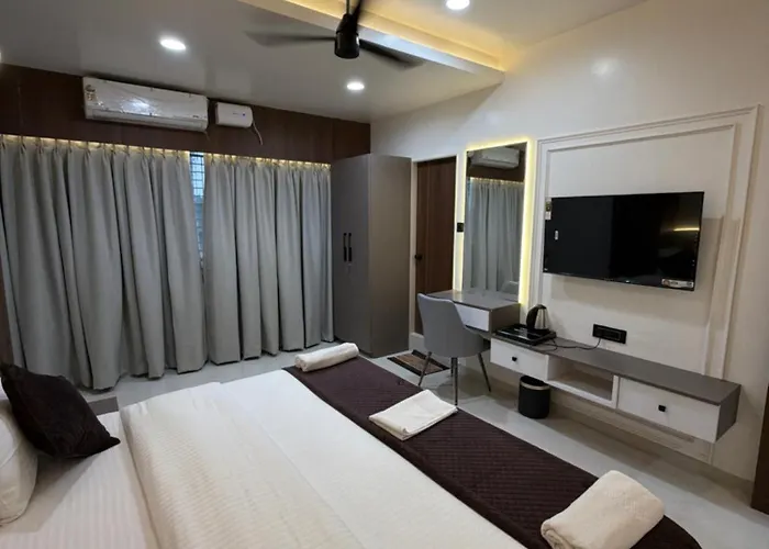 Hotel Krishna Leela Lodging And Boarding