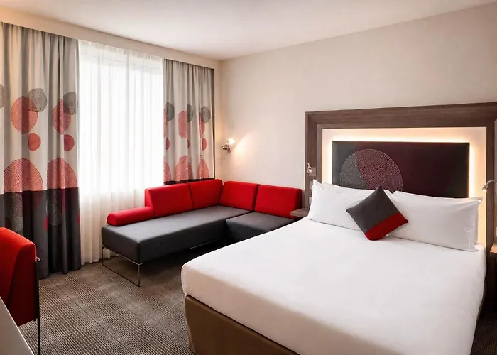 Renea Hotel