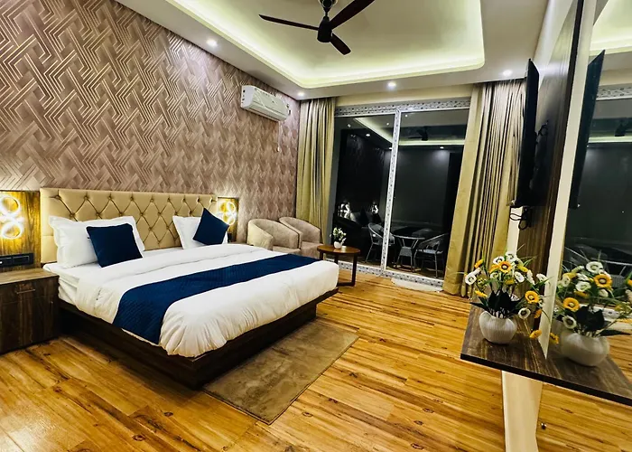 Hotel Casa Del Sol Near'Bhimtal Lake