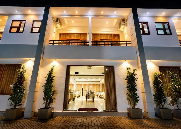 Araliya Hotel