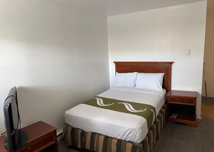 Royal Motel