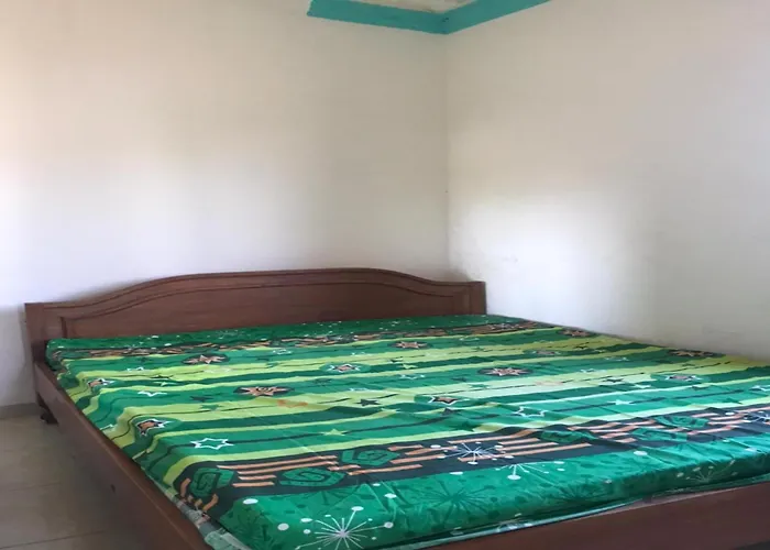 Oyo 95309 Ijen Homestay