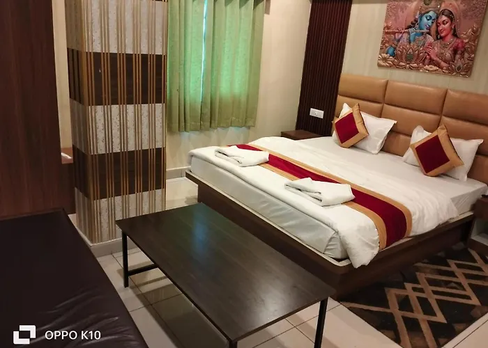 Hotel Ashtha Inn