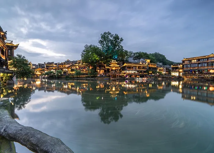 Miss Dong'S River View Homestay