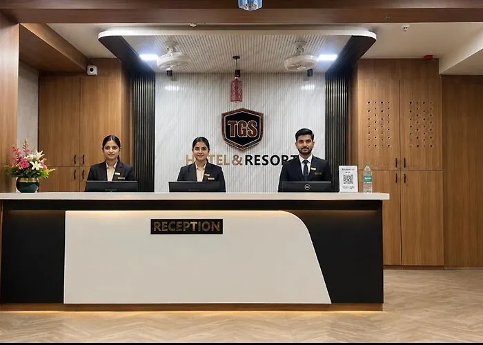 Fabhotel The Grand Shivalik