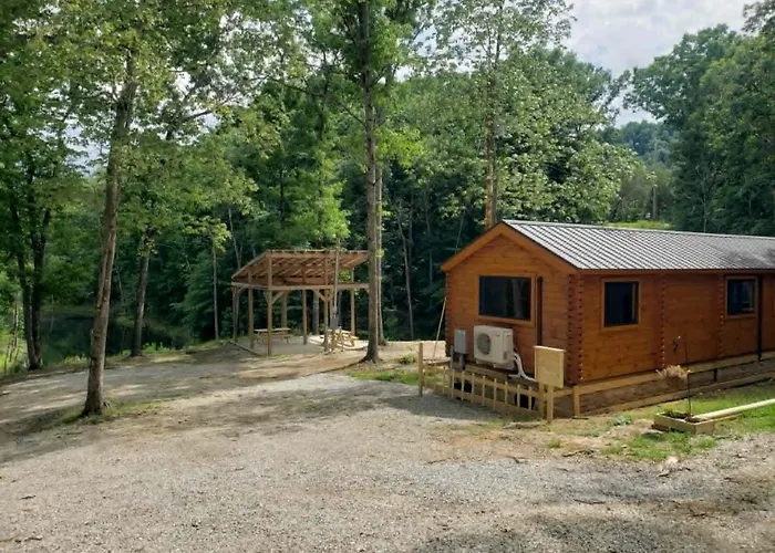 Lakeview At Highland Retreat