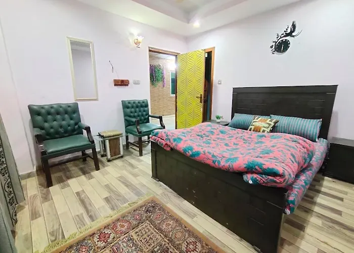 Alzahir Guesthouse & Hotel