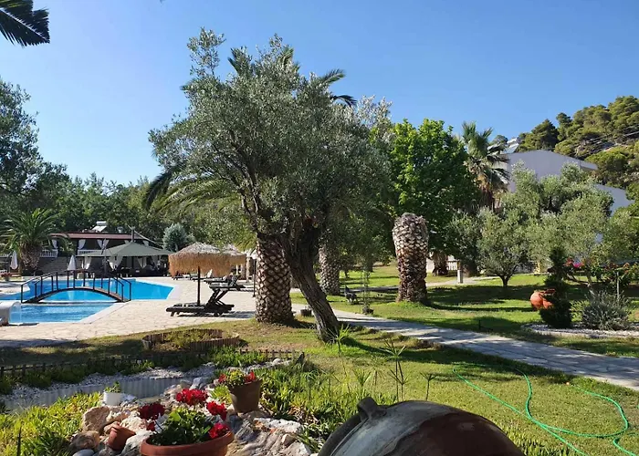 Koviou Holiday Village