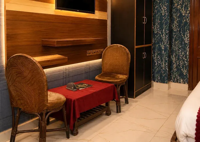 Jannat Hotel - Solan