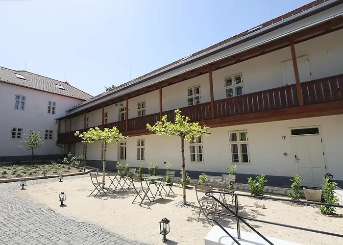 Generalis Wine Hotel
