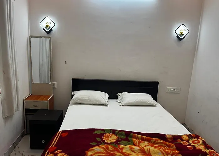 Thillai Rooms